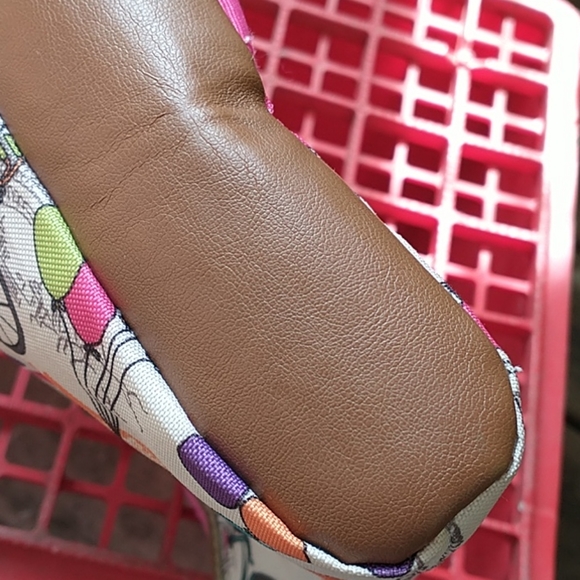 Lily Bloom Paris Crossbody Bag - Picture 12 of 12